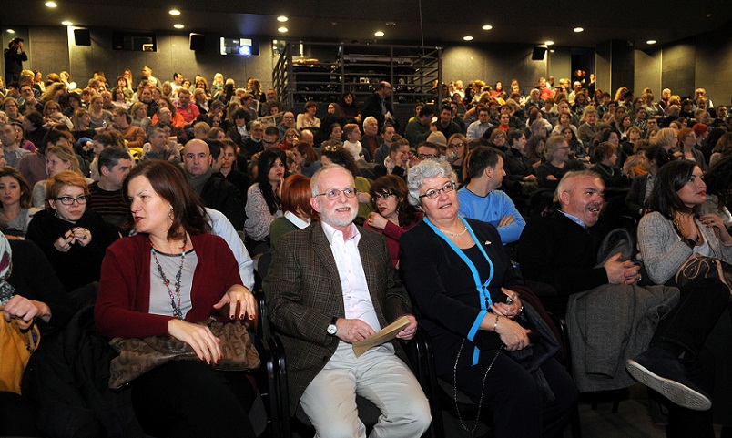„Film and Chips“ отвара Брандо
